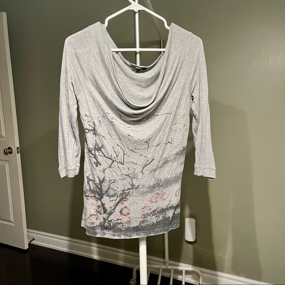 3/4 sleeve grey print t-shirt - Picture 1 of 4